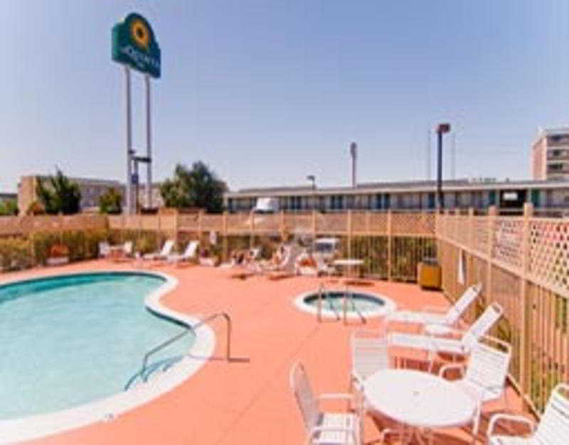 Oakland Airport Arena Hotel מראה חיצוני תמונה
